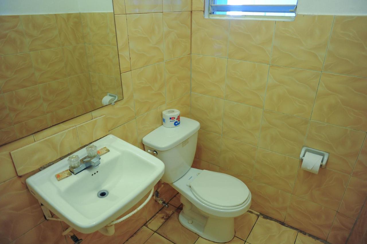 Glorianna Hotel Montego Bay Dış mekan fotoğraf