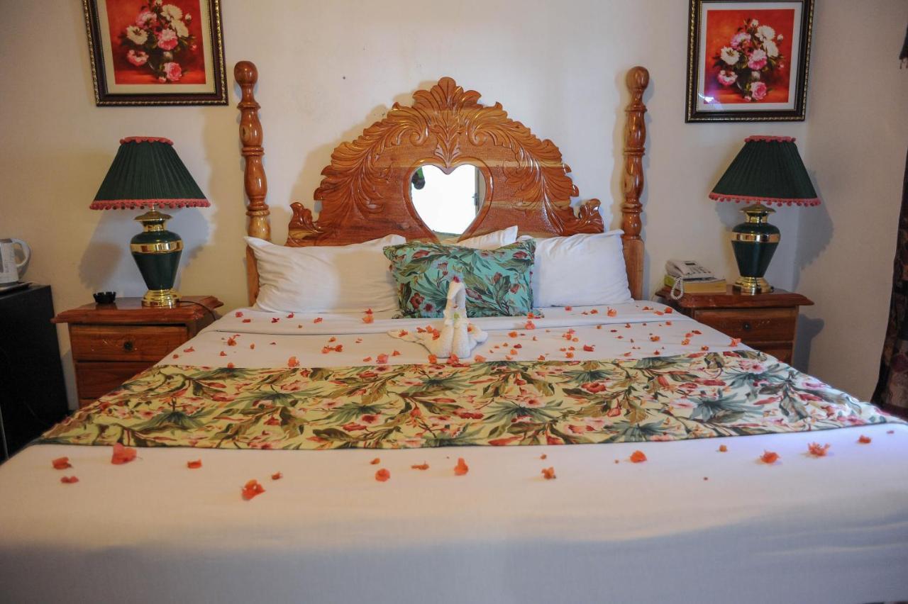 Glorianna Hotel Montego Bay Dış mekan fotoğraf
