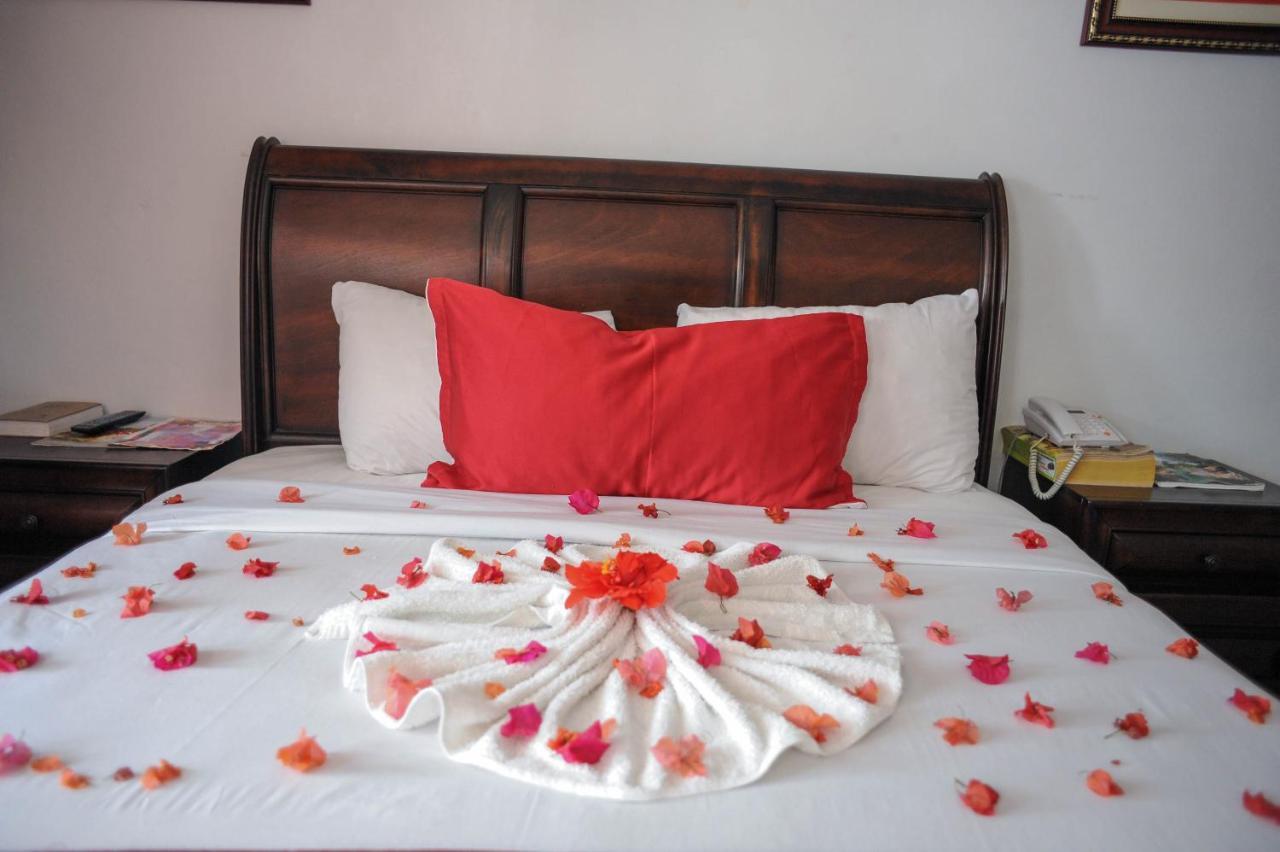 Glorianna Hotel Montego Bay Dış mekan fotoğraf